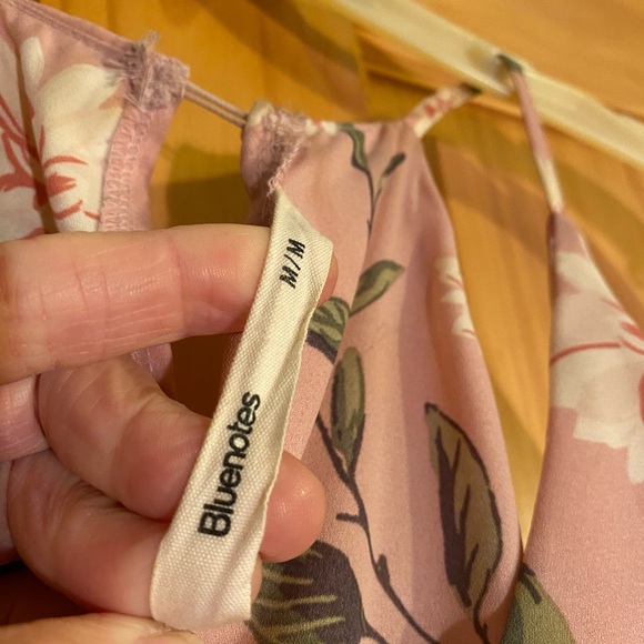 Cute floral dress - Picture 4 of 4